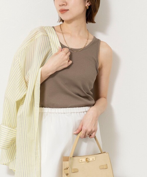 NOLLEY’S Sophi（ノーリーズソフィ）の「ウォッシャブルカップ付きリブタンクトップ（タンクトップ・レディース・ブラック/カーキ/オフホワイト・38）」の3枚目の写真