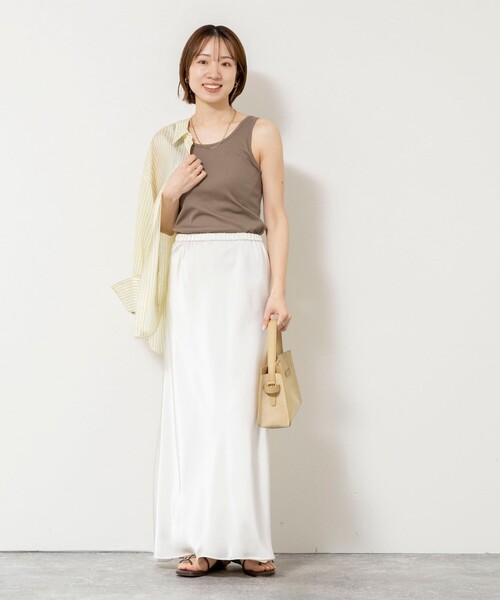 NOLLEY’S Sophi（ノーリーズソフィ）の「ウォッシャブルカップ付きリブタンクトップ（タンクトップ・レディース・ブラック/カーキ/オフホワイト・38）」の4枚目の写真