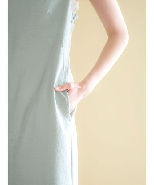 Ungrid（アングリッド）の「アイラインキャミワンピース（ワンピース・レディース・ブラック/アイボリー/グリーン・FREE）」の4枚目の写真