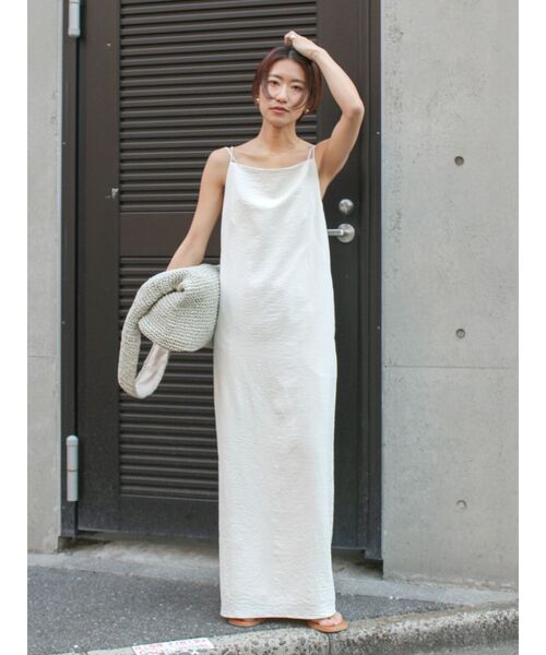 Ungrid（アングリッド）の「アイラインキャミワンピース（ワンピース・レディース・ブラック/アイボリー/グリーン・FREE）」の16枚目の写真