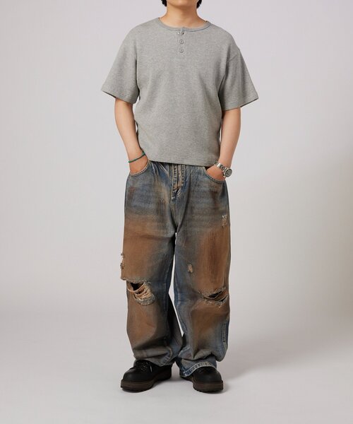WHO'S WHO gallery(フーズフーギャラリー)の「【BLESS YOU】 ダメージボロデニム(デニムパンツ・メンズ・サックスブルー・LARGE/MEDIUM/SMALL/X-SMALL)」の16枚目の写真