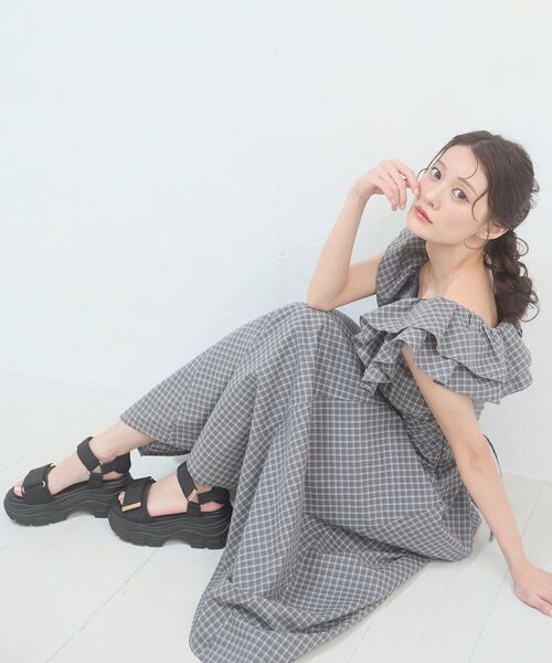 MAJESTIC LEGON（マジェスティックレゴン）の「ワイドベルトスポサン（サンダル・レディース・ブラック/ピンクベージュ/アイボリー・X-LARGE/LARGE/MEDIUM/SMALL）」の12枚目の写真