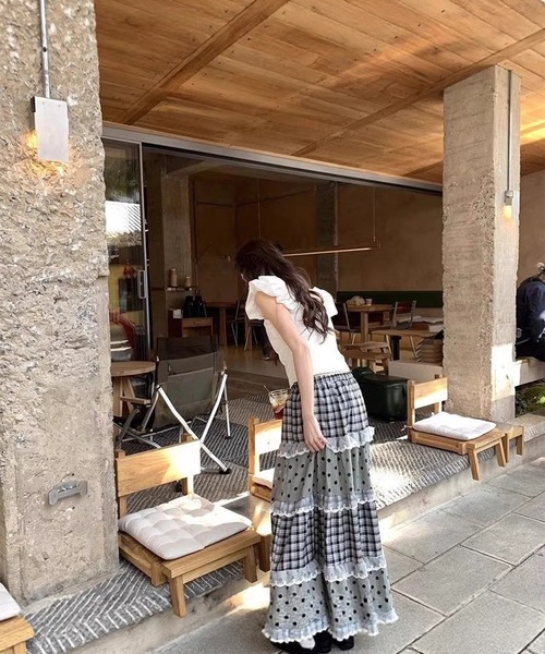 leune(ルネ)の「チェック×ドット切り替えティアードスカート(スカート・レディース・ブラック・SMALL/MEDIUM/LARGE)」の3枚目の写真