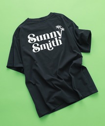 Sunny Smirh ウルトラヘビーオンス刺繍ロゴTシャツ 半袖