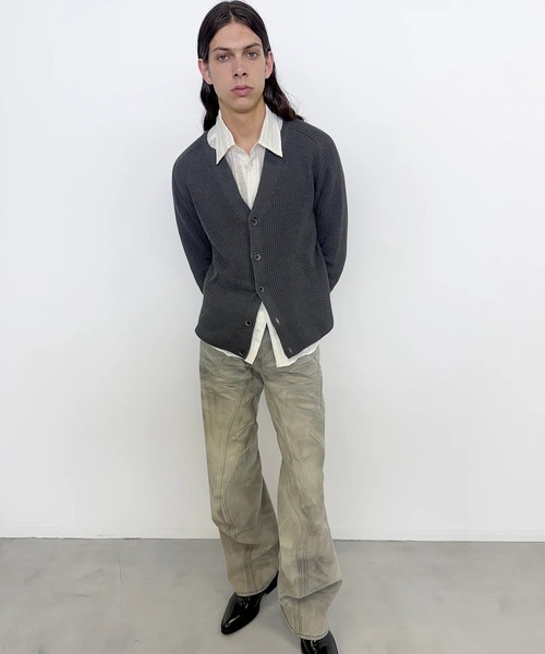 NVRFRGT(ネヴァーフォーゲット)の「3D TWISTED JEANS 3.0(デニムパンツ・メンズ・グレー・1/2/3)」の9枚目の写真