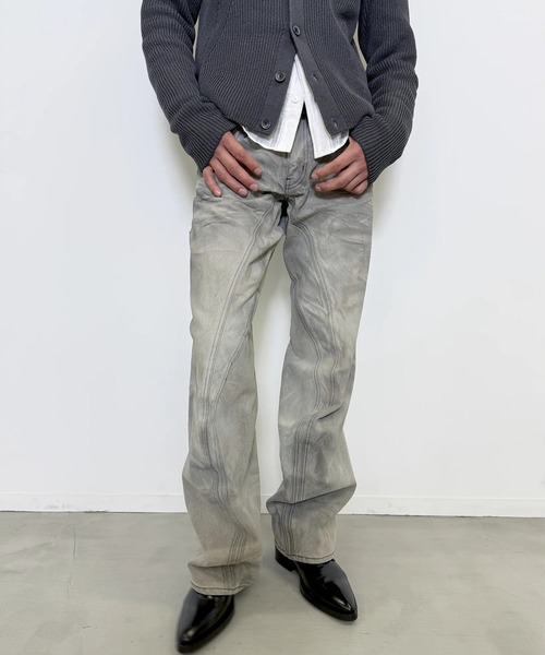 NVRFRGT(ネヴァーフォーゲット)の「3D TWISTED JEANS 3.0(デニムパンツ・メンズ・グレー・1/2/3)」の10枚目の写真