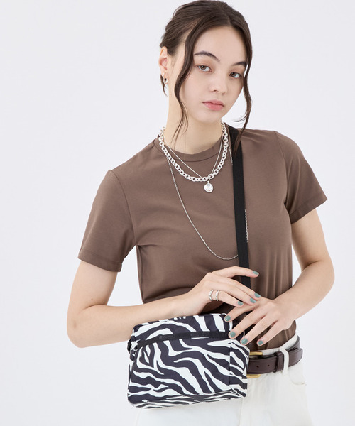 LeSportsac(レスポートサック)の「DANIELLA CROSSBODY クリームブラックゼブラ(ショルダーバッグ・レディース・ブラック・FREE)」の1枚目の写真