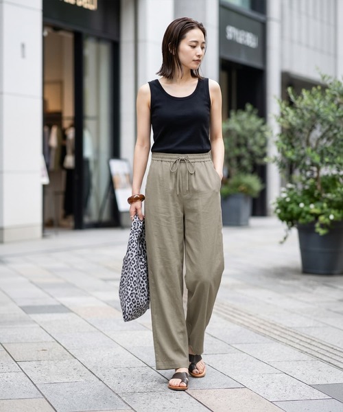 STYLE DELI(スタイルデリ)の「涼しいシボ感ギャザーワイドパンツ(その他パンツ・レディース・サンドベージュ/ナチュラル・FREE/TALL)」の19枚目の写真