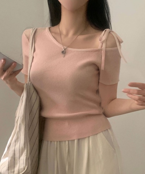 Girly Doll(ガーリードール)の「リボンワンショルダー半袖リブニット(その他トップス・レディース・グリーン/ピンク/オフホワイト/ネイビー/ピンクベージュ・FREE)」の5枚目の写真