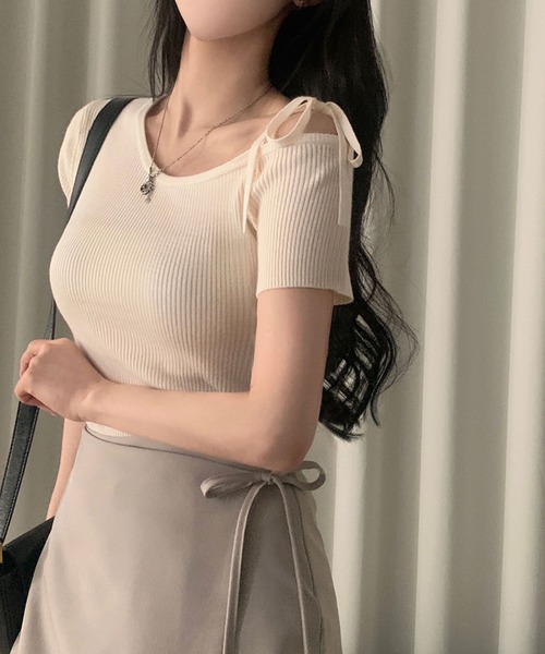 Girly Doll(ガーリードール)の「リボンワンショルダー半袖リブニット(その他トップス・レディース・グリーン/ピンク/オフホワイト/ネイビー/ピンクベージュ・FREE)」の12枚目の写真
