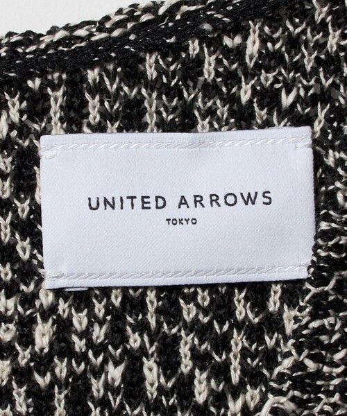 UNITED ARROWS（ユナイテッドアローズ）の「ミックス フリンジ ノースリーブ ニット（ベスト・レディース・ブラック・FREE）」の3枚目の写真