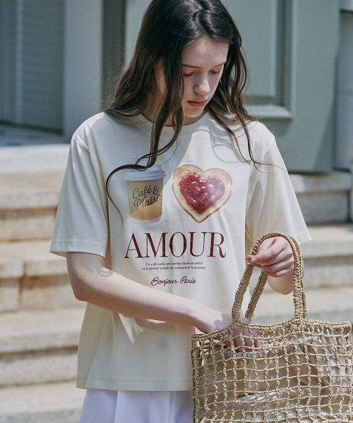 MALOUPE(マロップ)の「5218 アモールグラフィックTシャツ(イエロー)(Tシャツ/カットソー・レディース・イエロー・FREE)」の3枚目の写真