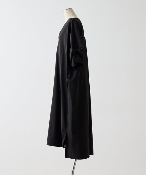 ear PAPILLONNER(イアパピヨネ)の「ハートネック袖タックワンピース【SUM1 STYLE】(ワンピース・レディース・ライトベージュ/ブラック・FREE)」の19枚目の写真