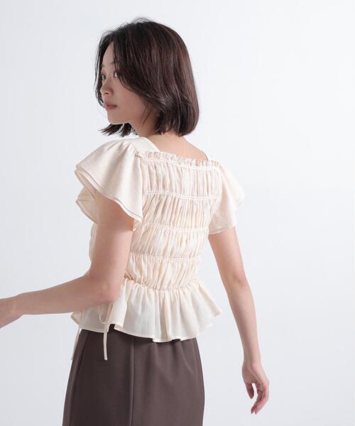 NATURAL BEAUTY BASIC(ナチュラルビューティーベーシック)の「レースアップフリルブラウス(シャツ/ブラウス・レディース・ブラック系その他2/ピンク/オフホワイト・フリ-)」の5枚目の写真