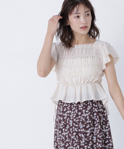 NATURAL BEAUTY BASIC(ナチュラルビューティーベーシック)の「レースアップフリルブラウス(シャツ/ブラウス・レディース・ブラック系その他2/ピンク/オフホワイト・フリ-)」の1枚目の写真