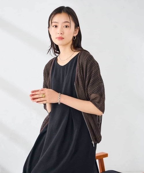 a.v.v(アーヴェヴェ)の「縦柄編みカーディガン(カーディガン/ボレロ・レディース・ブラウン/アイボリー・39)」の18枚目の写真