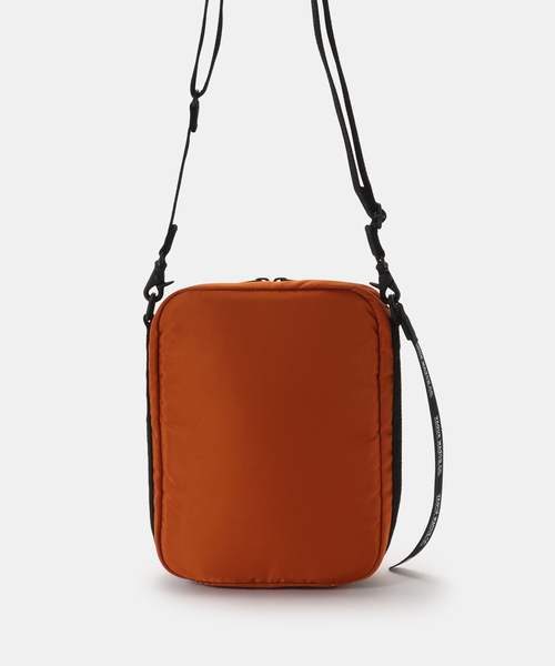 PORTER(ポーター)の「PORTER x VAGUE WATCH CO. Watchman Shoulders Orange(ショルダーバッグ・レディース・オレンジ・FREE)」の5枚目の写真