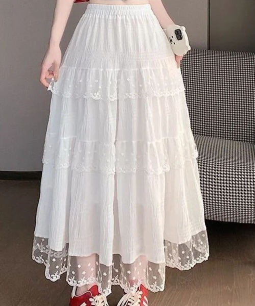&soiree(アンドソワレ)の「ウエストゴムレースティアードワッシャースカート(スカート・レディース・ホワイト・SMALL/X-LARGE/LARGE/MEDIUM)」の1枚目の写真