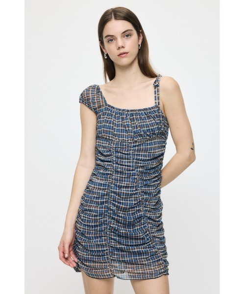 MOUSSY(マウジー)の「ASYMMETRY GATHER ミニドレス(ワンピース・レディース・ブルー系その他/ブラウン系その他/ブラック・2/1)」の18枚目の写真