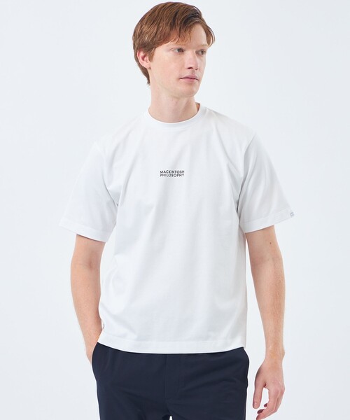 MACKINTOSH PHILOSOPHY(マッキントッシュ フィロソフィー)の「【WEB&一部店舗限定】クルーネックロゴTシャツ 度詰め天竺(Tシャツ/カットソー・メンズ・ブラック/ホワイト/ダークネイビー・38/40)」の1枚目の写真