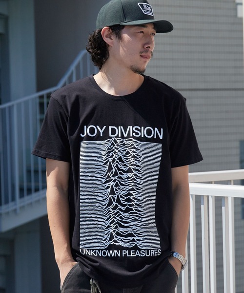 ROOPTOKYO(ループトウキョウ)の「Joy Division/ジョイ・ディヴィジョン Unknown Pleasures - Tee バンドTシャツ プリントTシャツ 半袖 クルーネック ロック ストリート メンズ レディース 秋 秋服 2026年秋冬(Tシャツ/カットソー・メンズ・ブラック・S/M/L/XL)」の9枚目の写真