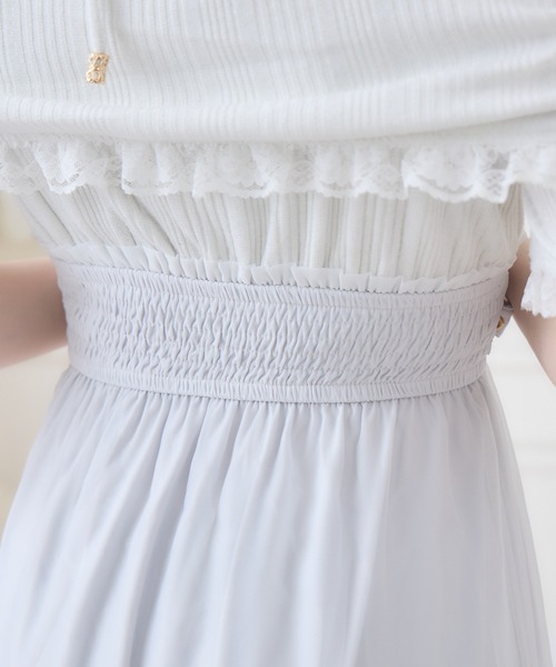 couture BY ROJITA（クチュールバイロジータ）の「オフショルドッキングティアードワンピース（ワンピース・レディース・ブラック/ホワイト/ピンク・FREE）」の12枚目の写真