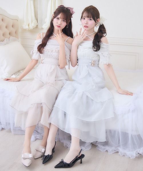couture BY ROJITA（クチュールバイロジータ）の「オフショルドッキングティアードワンピース（ワンピース・レディース・ブラック/ホワイト/ピンク・FREE）」の17枚目の写真