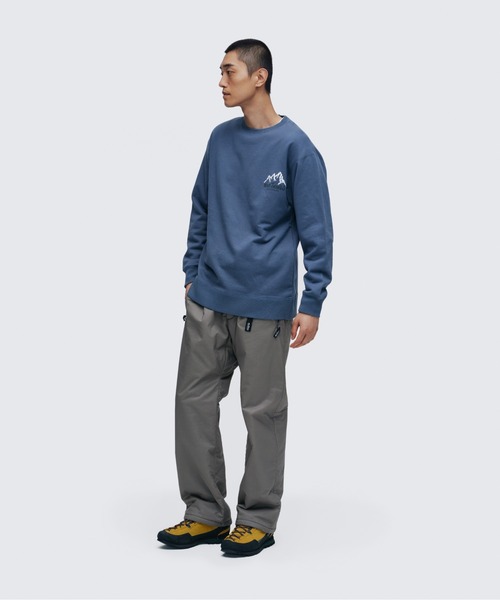 WILD THINGS（ワイルドシングス）の「ワイルドマウンテン スウェットクルー｜WILD MOUNTAIN SWEAT CREW（スウェット・メンズ・グレー/ブラック/ネイビー/ダークブラウン/カーキ・S/XL/L/M）」の8枚目の写真