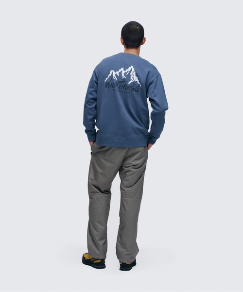 WILD THINGS（ワイルドシングス）の「ワイルドマウンテン スウェットクルー｜WILD MOUNTAIN SWEAT CREW（スウェット・メンズ・グレー/ブラック/ネイビー/ダークブラウン/カーキ・S/XL/L/M）」の9枚目の写真