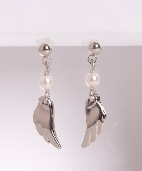 Peony(ピオニー)の「【Peony/ピオニー】パール&ドロップ羽ピアス(ピアス(両耳用)・レディース・ゴールド/シルバー・FREE)」の8枚目の写真