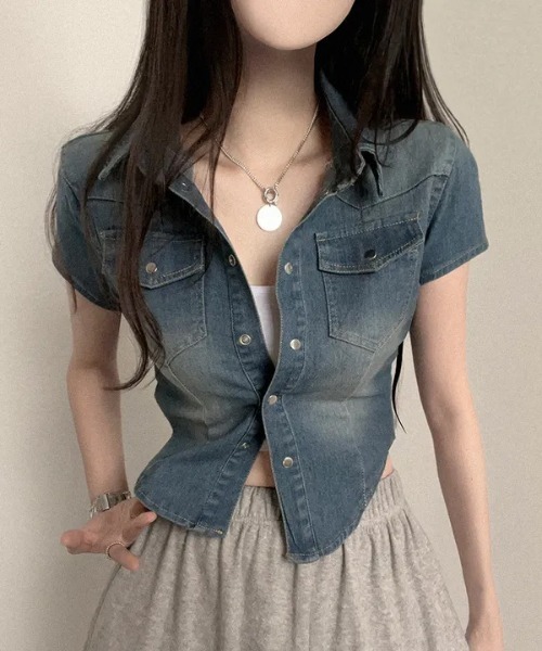 NoBelle（ノベル）の「襟付きウエストライン　半袖デニムトップス/ジャケット（デニムジャケット・レディース・ブルー系その他/ブラック/ブルー・FREE）」の8枚目の写真
