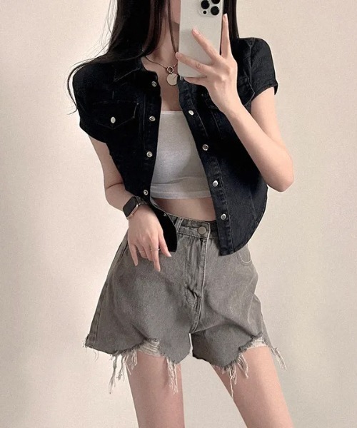 NoBelle（ノベル）の「襟付きウエストライン　半袖デニムトップス/ジャケット（デニムジャケット・レディース・ブルー系その他/ブラック/ブルー・FREE）」の20枚目の写真