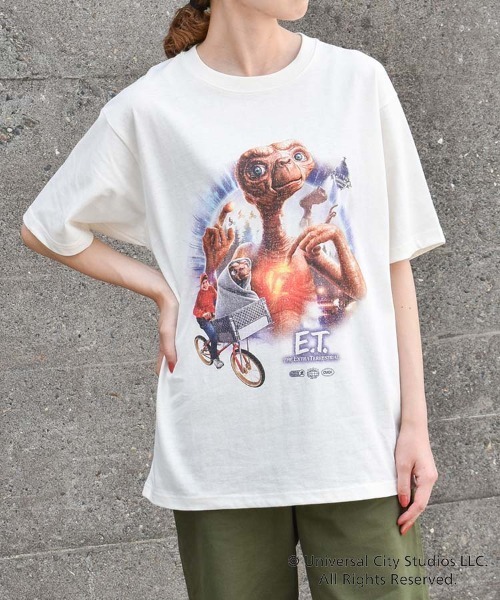 Bleu Bleuet(ブルーブルーエ)の「ET ムービーTシャツ(Tシャツ/カットソー・レディース・ネイビー/ホワイト・L/M)」の6枚目の写真