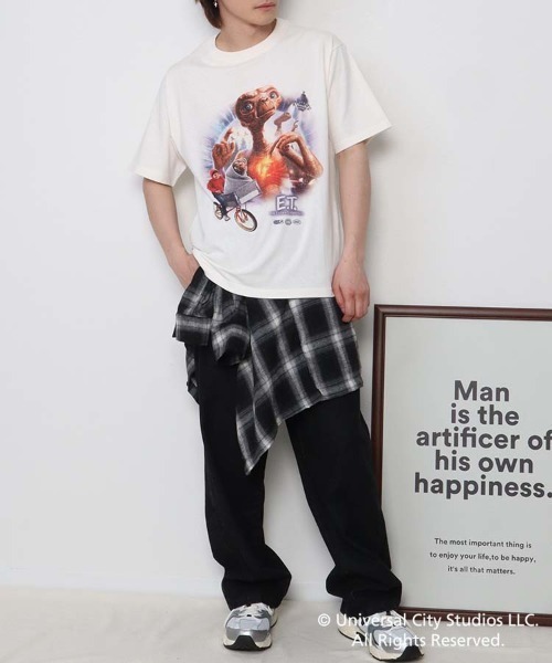 Bleu Bleuet(ブルーブルーエ)の「ET ムービーTシャツ(Tシャツ/カットソー・レディース・ネイビー/ホワイト・L/M)」の4枚目の写真