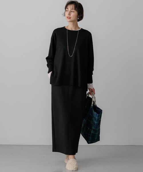 23区(ニジュウサンク)の「オータムシャイニー リラクシー ニット(ニット/セーター・レディース・ベージュ系/ブラック系/ネイビー系/ピンク系/ライトグレー系・38)」の10枚目の写真