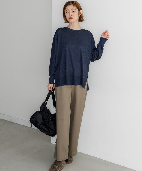 23区(ニジュウサンク)の「オータムシャイニー リラクシー ニット(ニット/セーター・レディース・ベージュ系/ブラック系/ネイビー系/ピンク系/ライトグレー系・38)」の15枚目の写真
