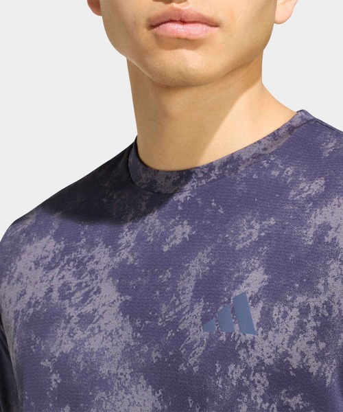 adidas(アディダス)の「トレーニング AOP Tシャツ / アディダス adidas(Tシャツ/カットソー・メンズ・ブルー・XX-LARGE/3XL/LARGE/MEDIUM/SMALL/X-LARGE/X-SMALL)」の3枚目の写真
