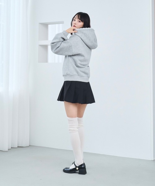 Lallana（ララーナ）の「Cherie de Lallana lace hoodie/シェリードゥララーナ レースフーディー（パーカー・レディース・アイボリー/グレー/ベビーピンク・FREE）」の12枚目の写真
