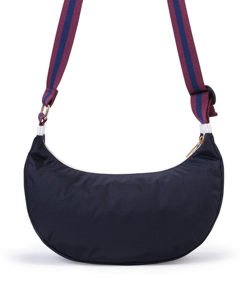 LeSportsac（レスポートサック）の「MED HAMMOCK ADJ BAG ディープシー/パープルネイビーウェビング（ショルダーバッグ・レディース・ブルー・FREE）」の6枚目の写真