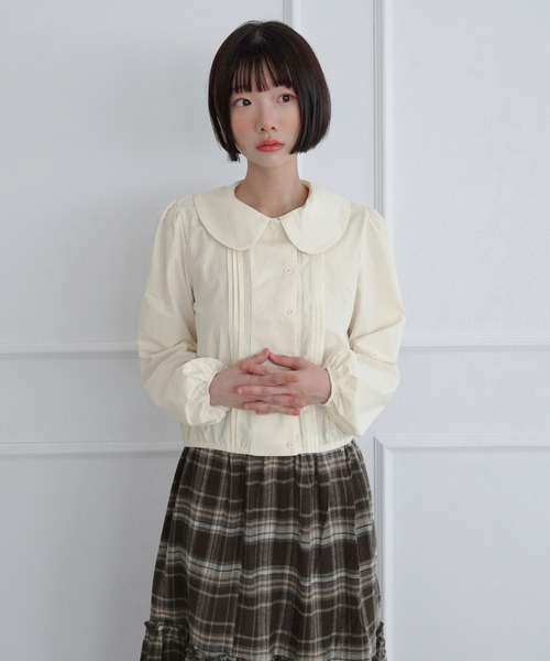 by muni:r(バイ ムニール)の「ラブリービッグカラーボタンパフブラウス/2026 AW COLLECTION(シャツ/ブラウス・レディース・ミント/アイボリー・FREE)」の3枚目の写真