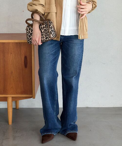 le.coeur blanc(ルクールブラン)の「Healthy denim Aqua(デニムパンツ・レディース・ネイビー/ブルー・38/36)」の2枚目の写真
