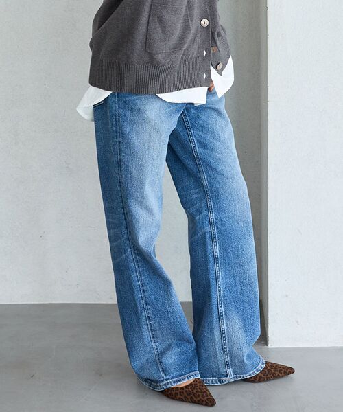 le.coeur blanc(ルクールブラン)の「Healthy denim Aqua(デニムパンツ・レディース・ネイビー/ブルー・38/36)」の10枚目の写真