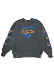 EMOTIONALLY UNAVAILABLE（エモーショナリー アンアベイラブル）の「EMOTIONALLY UNAVAILABLE EU NEON HEART CREW（スウェット）」