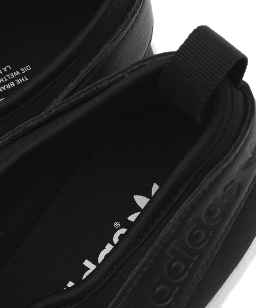 adidas（アディダス）の「adidas Originals/アディダス オリジナルス SuperStar Slip On/スーパースター スリッポン（スリッポン・レディース・ブラック/ホワイト・23.5㎝/25.0cm/24.5cm/24.0cm/23.0cm/22.5cm/26.5cm/27.0cm/28.0cm/27.5cm/26.0cm/25.5cm）」の11枚目の写真