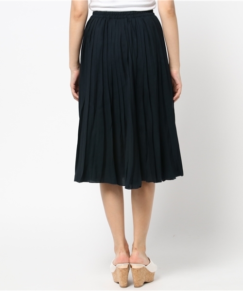 LBC（エルビーシー）の「プリーツスカート （スカート・レディース・ライトグレー/ダークネイビー/ブラウン・LARGE/MEDIUM）」の4枚目の写真