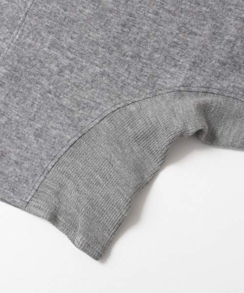 KBF（ケイビーエフ）の「KBF サイドリブドルマンプルオーバー（ニット/セーター・レディース・グレー/ブラック/ピンク・ONE）」の10枚目の写真