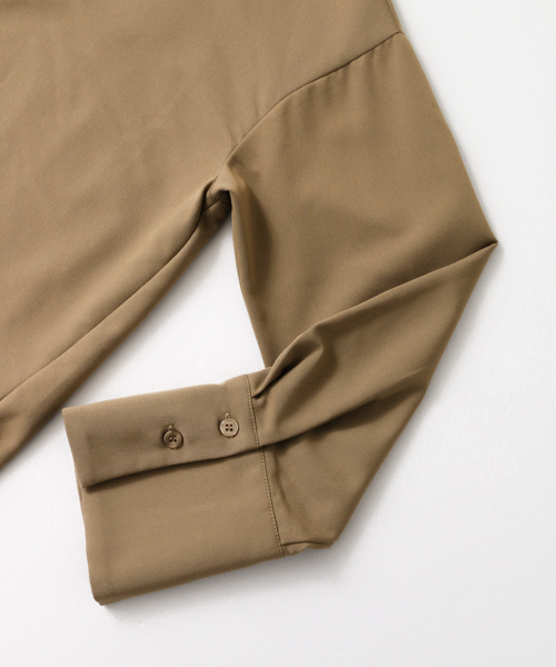 KBF+（ケービーエフプラス）の「KBF+ ワイドカフスブラウス（シャツ/ブラウス・レディース・キャメル/ネイビー/ブラック・ONE）」の8枚目の写真