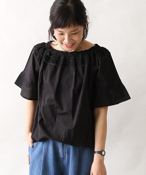 coen（コーエン）の「【『リンネル』2017/6月号掲載・Market】シャーリングレースブラウス（シャツ/ブラウス・レディース・ホワイト/ブラック・FREE）」の2枚目の写真