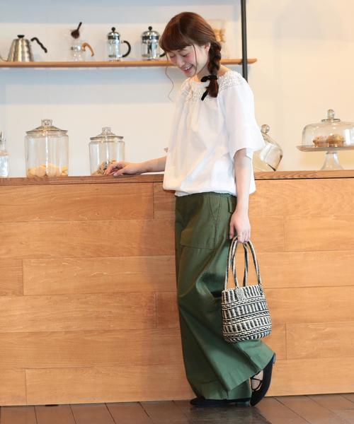 coen（コーエン）の「【『リンネル』2017/6月号掲載・Market】シャーリングレースブラウス（シャツ/ブラウス・レディース・ホワイト/ブラック・FREE）」の7枚目の写真