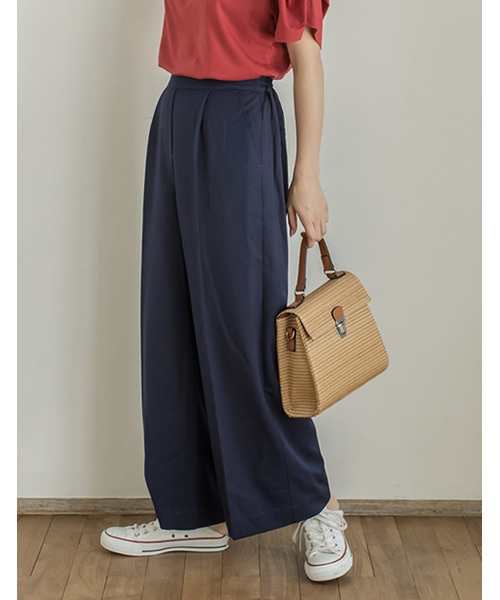 Re:EDIT（リエディ）の「ストレッチ美脚ワイドパンツ（その他パンツ・レディース・ベージュ/プラム/マスタード/モカ/ネイビー/グレー/レッド/ホワイト/ブラック/チャコールグレー/ブルー・LARGE/SMALL/X-LARGE/MEDIUM）」の7枚目の写真